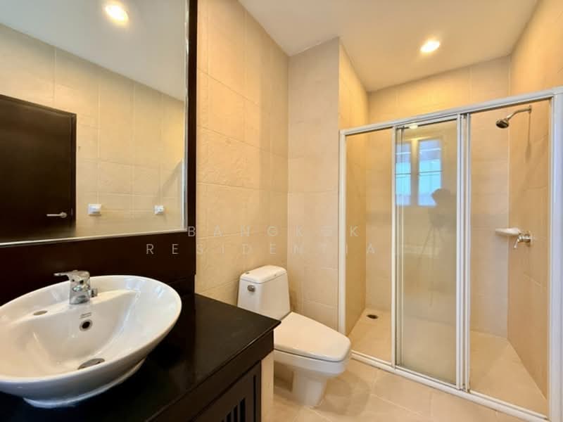 Grand Mercure Bangkok Asoke Residence, Bangkok, 50 5 Soi Sukhumvit 19, Khlong Tan Nua, Watthana, Bangkok, 3 Bedrooms, 220 sqm, Apartment For Rent, by Bangkok Residential, 500212721 - DDproperty.com