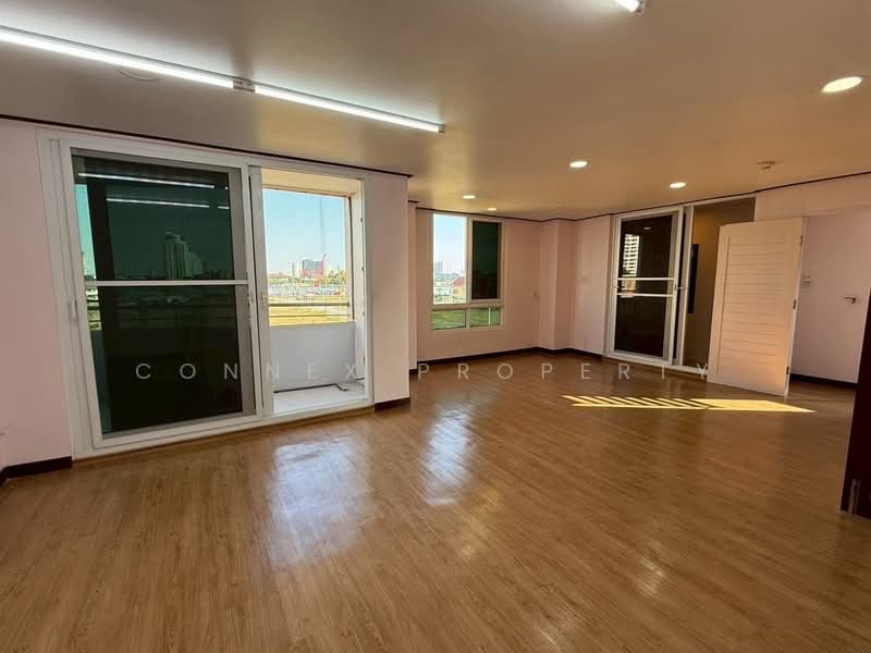 Charoennakorn River Place, Bangkok, Charoennakorn Road, Samlae, Thon Buri, Bangkok, 2 Bedrooms, 110 sqm, Condo For Sale, by Connex Property, 500212729 - DDproperty.com