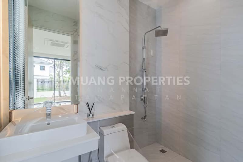 บ้านสร้างใหม่ในเมืองเชียงใหม่, Chiang Mai, Mae Hia, Muang Chiang Mai, Chiang Mai, 4 Bedrooms, 250 sqm, Single Detached House For Sale, by Tanannat Porntadapattanayothin, 500212733 - DDproperty.com