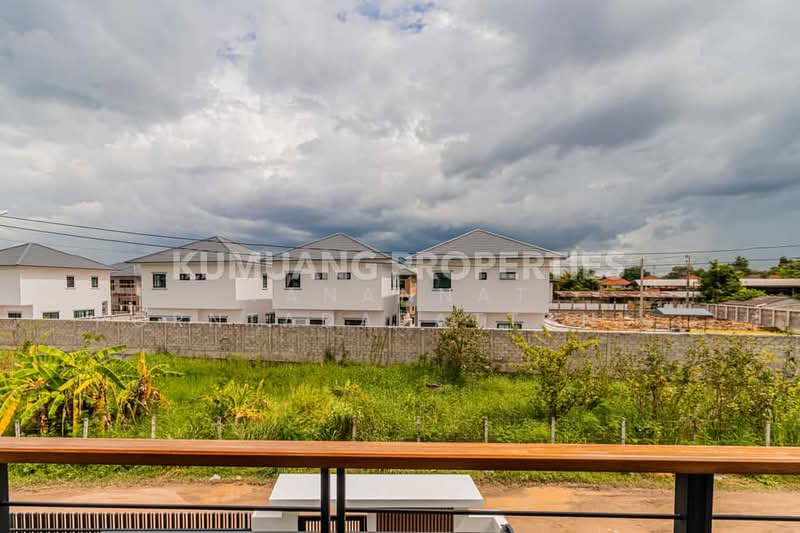 บ้านสร้างใหม่ในเมืองเชียงใหม่, Chiang Mai, Mae Hia, Muang Chiang Mai, Chiang Mai, 4 Bedrooms, 250 sqm, Single Detached House For Sale, by Tanannat Porntadapattanayothin, 500212733 - DDproperty.com