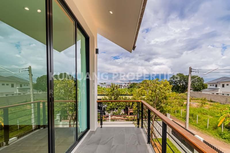 บ้านสร้างใหม่ในเมืองเชียงใหม่, Chiang Mai, Mae Hia, Muang Chiang Mai, Chiang Mai, 4 Bedrooms, 250 sqm, Single Detached House For Sale, by Tanannat Porntadapattanayothin, 500212733 - DDproperty.com