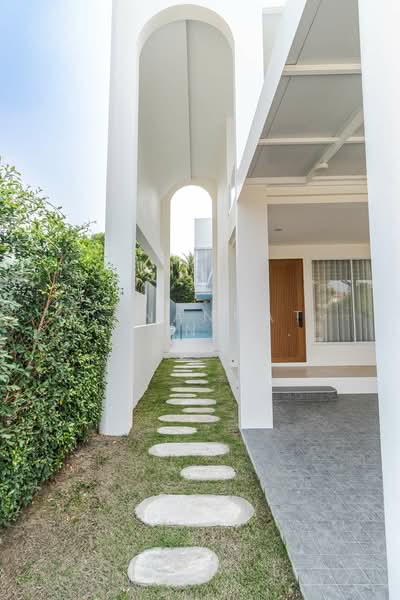 World Club Land, Chiang Mai, Chiang Mai-Hang Dong Road, Nong Kwai, Hang Dong, Chiang Mai, 4 Bedrooms, 350 sqm, Single Detached House For Sale, by Tanannat Porntadapattanayothin, 500212747 - DDproperty.com