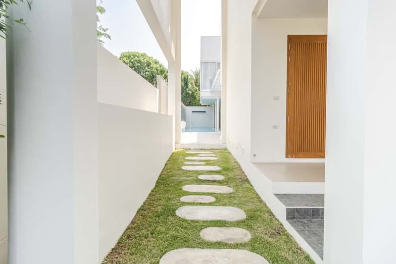 World Club Land, Chiang Mai, Chiang Mai-Hang Dong Road, Nong Kwai, Hang Dong, Chiang Mai, 4 Bedrooms, 350 sqm, Single Detached House For Sale, by Tanannat Porntadapattanayothin, 500212747 - DDproperty.com