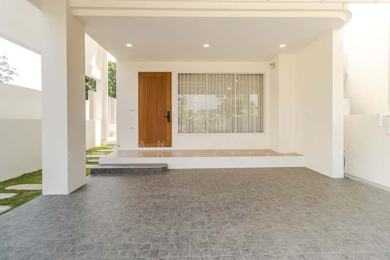 World Club Land, Chiang Mai, Chiang Mai-Hang Dong Road, Nong Kwai, Hang Dong, Chiang Mai, 4 Bedrooms, 350 sqm, Single Detached House For Sale, by Tanannat Porntadapattanayothin, 500212747 - DDproperty.com