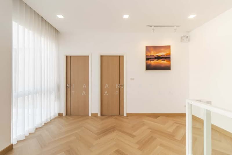 World Club Land, Chiang Mai, Chiang Mai-Hang Dong Road, Nong Kwai, Hang Dong, Chiang Mai, 4 Bedrooms, 350 sqm, Single Detached House For Sale, by Tanannat Porntadapattanayothin, 500212747 - DDproperty.com