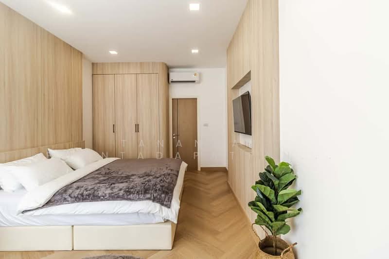 World Club Land, Chiang Mai, Chiang Mai-Hang Dong Road, Nong Kwai, Hang Dong, Chiang Mai, 4 Bedrooms, 350 sqm, Single Detached House For Sale, by Tanannat Porntadapattanayothin, 500212747 - DDproperty.com