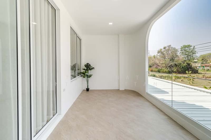 World Club Land, Chiang Mai, Chiang Mai-Hang Dong Road, Nong Kwai, Hang Dong, Chiang Mai, 4 Bedrooms, 350 sqm, Single Detached House For Sale, by Tanannat Porntadapattanayothin, 500212747 - DDproperty.com