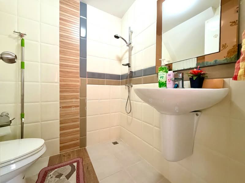 For Sale - Golden Town Rama 2, Samut Sakhon