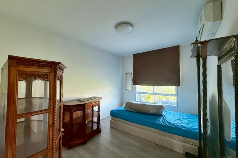 Pruksa Lite Lox Donmuang, Bangkok, Soi Thoet Rachan 45, Si Khan, Don Mueang, Bangkok, 3 Bedrooms, 119 sqm, Townhouse For Sale, by คุณพลอย, 500212761 - DDproperty.com