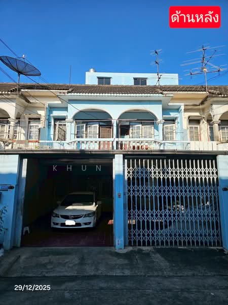 For Sale - อาคารพาณิชย์ 5 ชั้น 3 คูหา, Bangkok