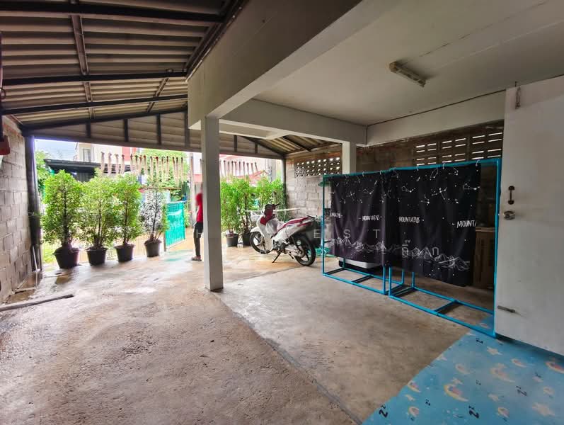 หมู่บ้านเอื้ออาทรลาดใหญ่ สมุทรสงคราม, Samut Songkhram, Lat Yai, Muang Samut Songkhram, Samut Songkhram, 2 Bedrooms, 120 sqm, Single Detached House For Sale, by The Best Property  กิ๊ก, 500212775 - DDproperty.com