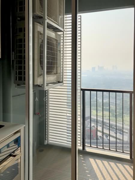 The Saint Residences Ladprao, Bangkok, 588 Vibhavadi-Rangsit Road, Jom Phon, Chatuchak, Bangkok, 1 Bedroom, 31 sqm, Condo For Rent, by Agentbkk, 500212777 - DDproperty.com