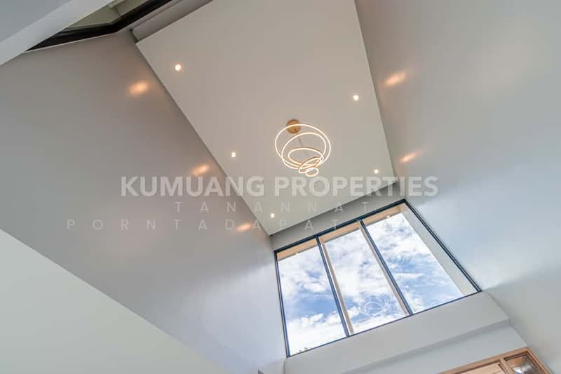 For Sale - 𝗣𝗼𝗼𝗹 𝗩𝗶𝗹𝗹𝗮 Mountian, Chiang Mai
