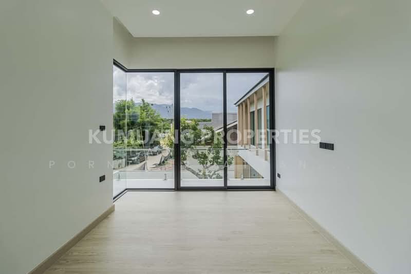 For Sale - 𝗣𝗼𝗼𝗹 𝗩𝗶𝗹𝗹𝗮 Mountian, Chiang Mai