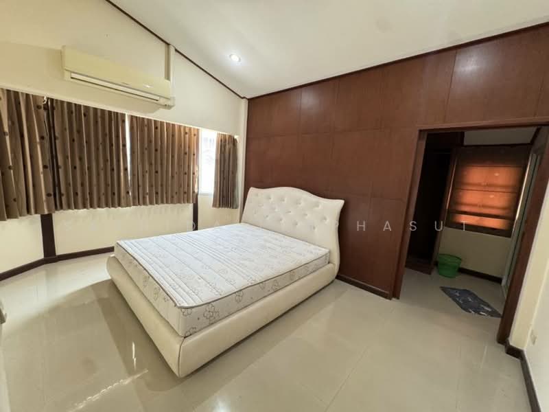 Jomtien Beach Paradise : จอมเทียน บีช พาราไดซ์, ชลบุรี, 1 ซอยจอมเทียน 15, นาเกลือ, บางละมุง, ชลบุรี, 240 ตร.ม., บ้านเดี่ยว ขาย, โดย Sathida Limphasut (App), 500212822 - DDproperty.com