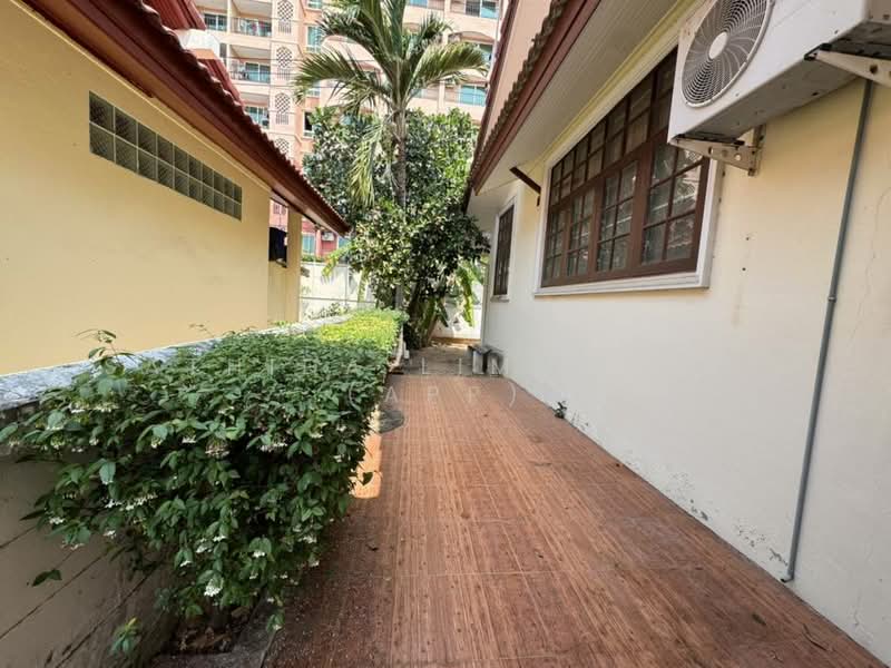 Jomtien Beach Paradise, Chon Buri (Pattaya), 1 Chom Thian 15 Alley, Na Kloe, Bang Lamung (Pattaya), Chon Buri (Pattaya), 4 Bedrooms, 240 sqm, Single Detached House For Sale, by Sathida Limphasut (App), 500212822 - DDproperty.com