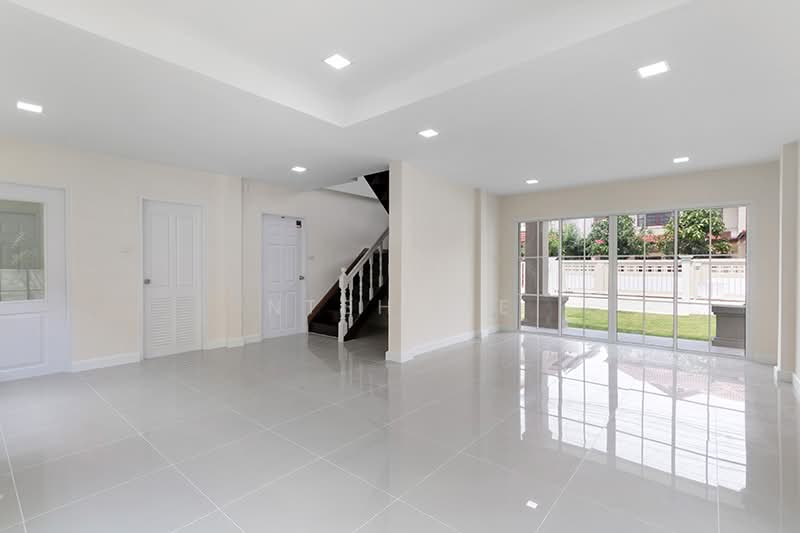 ขาย - มณียา 4 รัตนาธิเบศร์-ท่าอิฐ, นนทบุรี