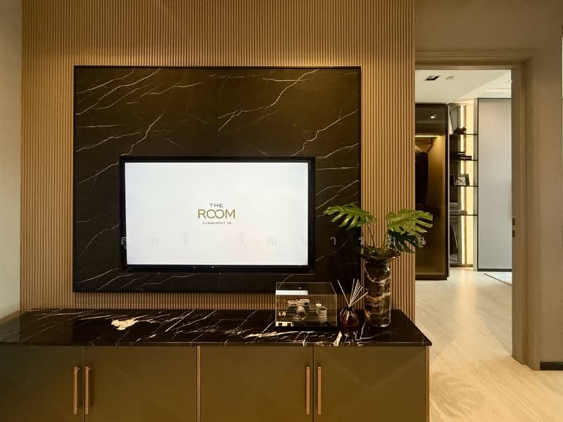 ขาย - The Room Sukhumvit 38 : The Room สุขุมวิท 38, กรุงเทพ