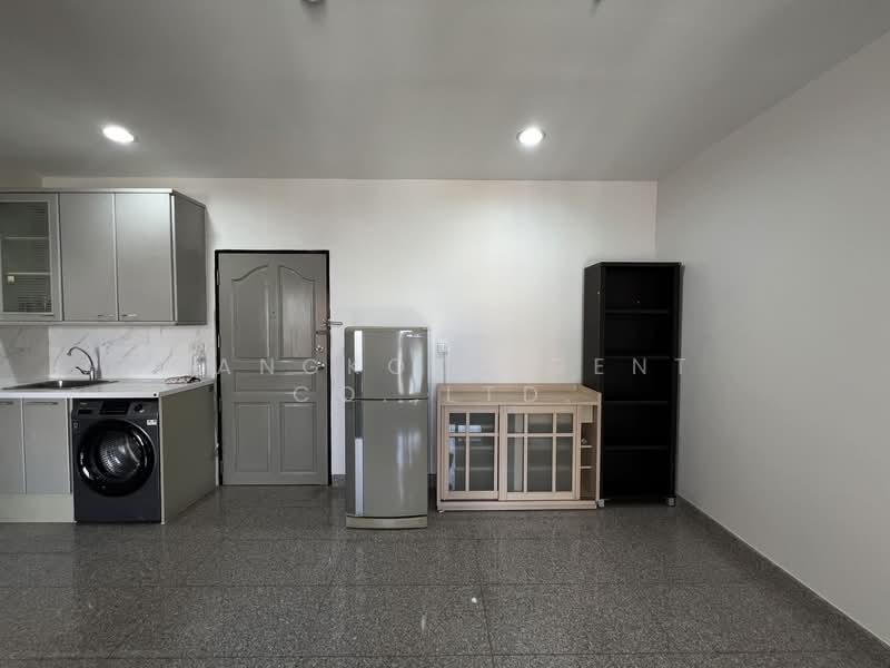 Pathumwan Resort, Bangkok, Phayathai Road, Thanon Phaya Thai, Ratchathewi, Bangkok, 2 Bedrooms, 60 sqm, Condo For Rent, by Bangkok Agent Co.,Ltd., 500212843 - DDproperty.com