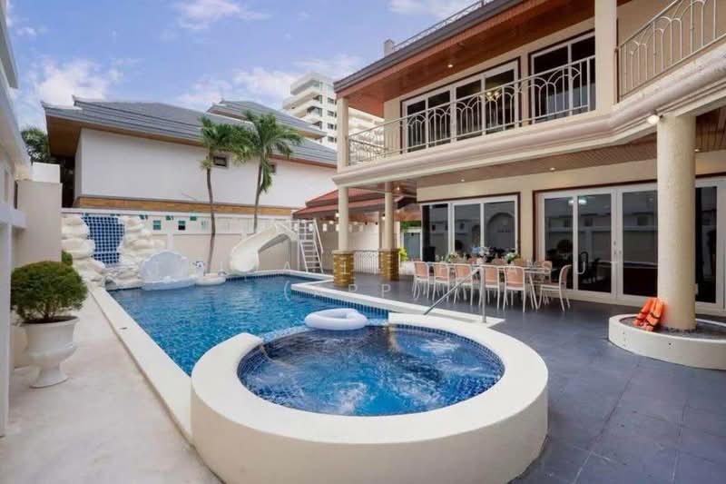 View Talay Residence 6, Chon Buri (Pattaya), 500 59 Moo 5, Na Kloe, Bang Lamung (Pattaya), Chon Buri (Pattaya), 4 Bedrooms, 400 sqm, Villa For Sale, by Sathida Limphasut (App), 500212847 - DDproperty.com