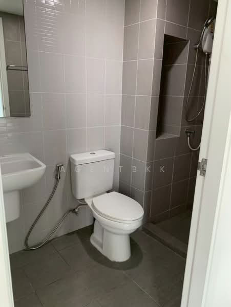 KnightsBridge Sukhumvit-Thepharak, Samut Prakan, 87 Village No. 3 Theparak Road, Bang Muang Mai, Muang Samut Prakarn, Samut Prakan, 1 Bedroom, 21 sqm, Condo For Rent, by Agentbkk, 500212848 - DDproperty.com