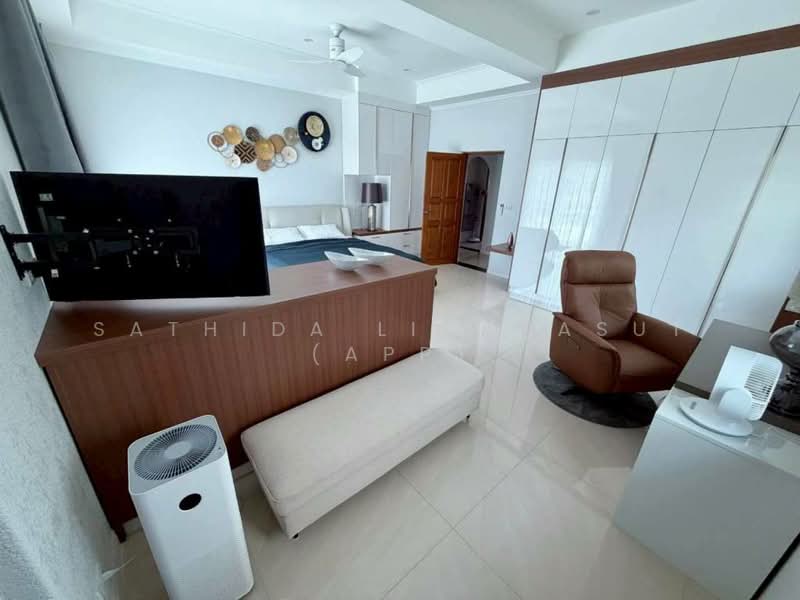 Santa Maria, Chon Buri (Pattaya), Tambon Pong, Poong, Bang Lamung (Pattaya), Chon Buri (Pattaya), 3 Bedrooms, 270 sqm, Villa For Sale, by Sathida Limphasut (App), 500212849 - DDproperty.com