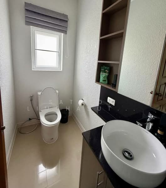 Santa Maria, Chon Buri (Pattaya), Tambon Pong, Poong, Bang Lamung (Pattaya), Chon Buri (Pattaya), 3 Bedrooms, 270 sqm, Villa For Sale, by Sathida Limphasut (App), 500212849 - DDproperty.com