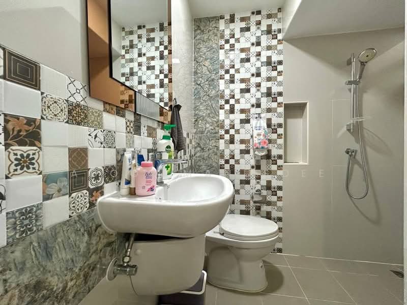 Golden Town 2 Ngamwongwan-Prachachuen, Nonthaburi, ซ.งามวงศ์วาน 6 แยก 2 Ngamwongwan Road, Bang Khen, Muang Nonthaburi, Nonthaburi, 3 Bedrooms, 96 sqm, Townhouse For Sale, by Adool Manusdee, 500212886 - DDproperty.com