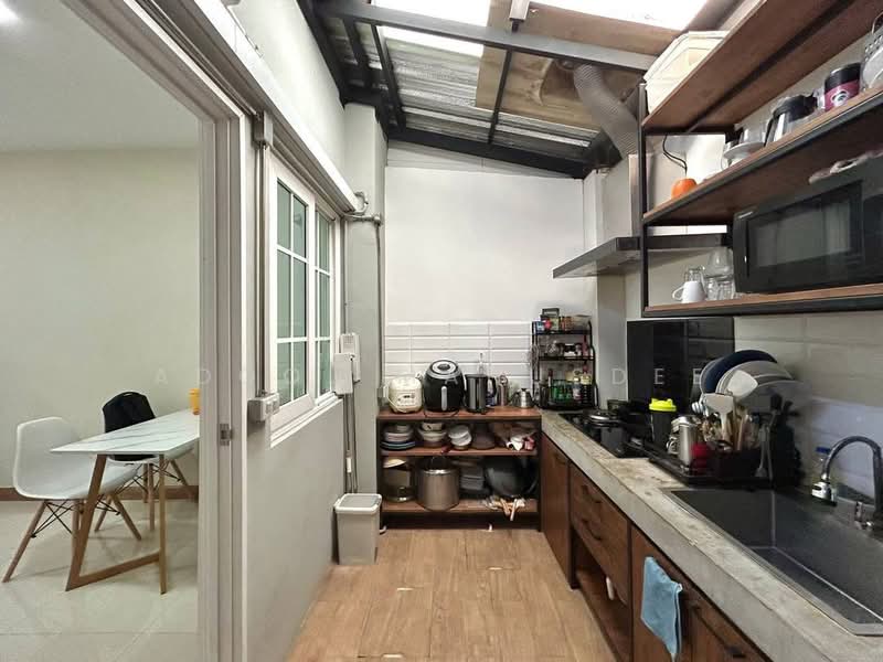 Golden Town 2 Ngamwongwan-Prachachuen, Nonthaburi, ซ.งามวงศ์วาน 6 แยก 2 Ngamwongwan Road, Bang Khen, Muang Nonthaburi, Nonthaburi, 3 Bedrooms, 96 sqm, Townhouse For Sale, by Adool Manusdee, 500212886 - DDproperty.com