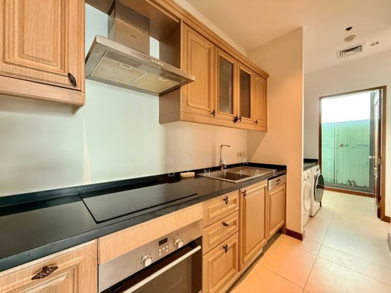 Le Raffine Sukhumvit 39, Bangkok, Soi Sukhumvit 39, Khlong Tan Nua, Watthana, Bangkok, 4 Bedrooms, 404 sqm, Condo For Sale, by Bangkok Residential, 500212890 - DDproperty.com