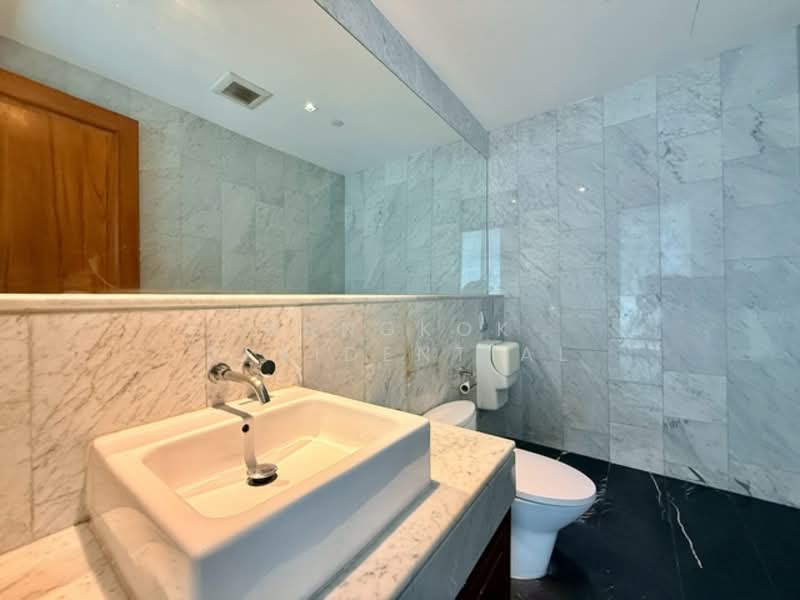Le Raffine Sukhumvit 39, Bangkok, Soi Sukhumvit 39, Khlong Tan Nua, Watthana, Bangkok, 4 Bedrooms, 404 sqm, Condo For Sale, by Bangkok Residential, 500212890 - DDproperty.com