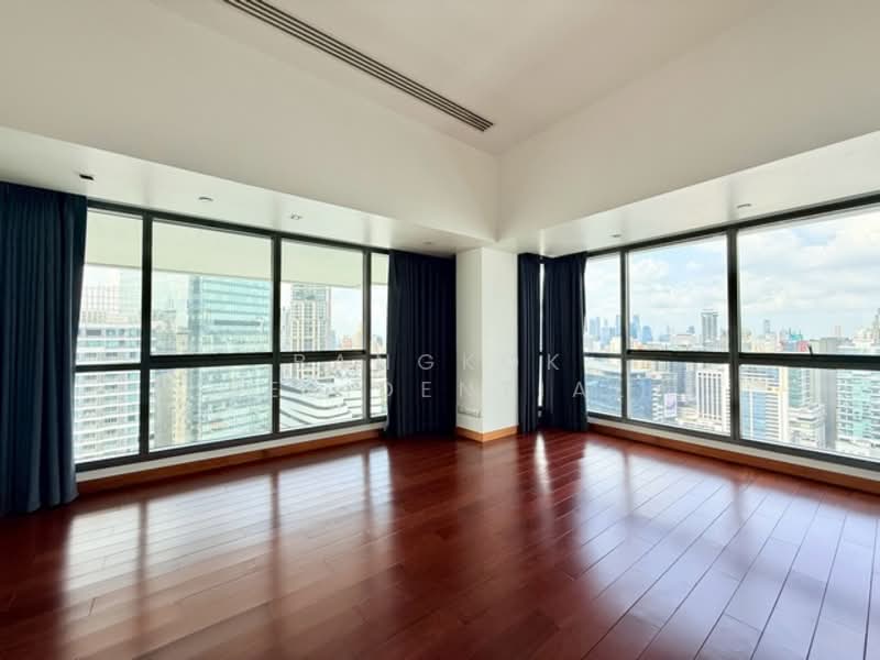 Le Raffine Sukhumvit 39, Bangkok, Soi Sukhumvit 39, Khlong Tan Nua, Watthana, Bangkok, 4 Bedrooms, 404 sqm, Condo For Sale, by Bangkok Residential, 500212890 - DDproperty.com