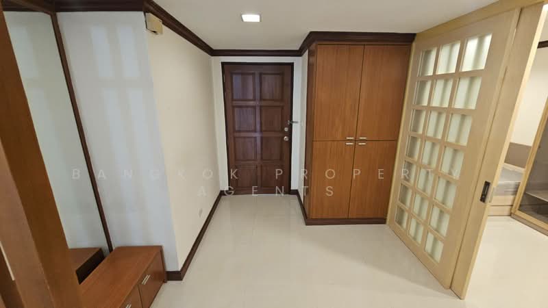 Baan Suanpetch, Bangkok, 18 Soi Sukhumvit 39, Khlong Tan Nua, Watthana, Bangkok, 2 Bedrooms, 65 sqm, Condo For Rent, by BANGKOK PROPERTY AGENTS, 500212899 - DDproperty.com