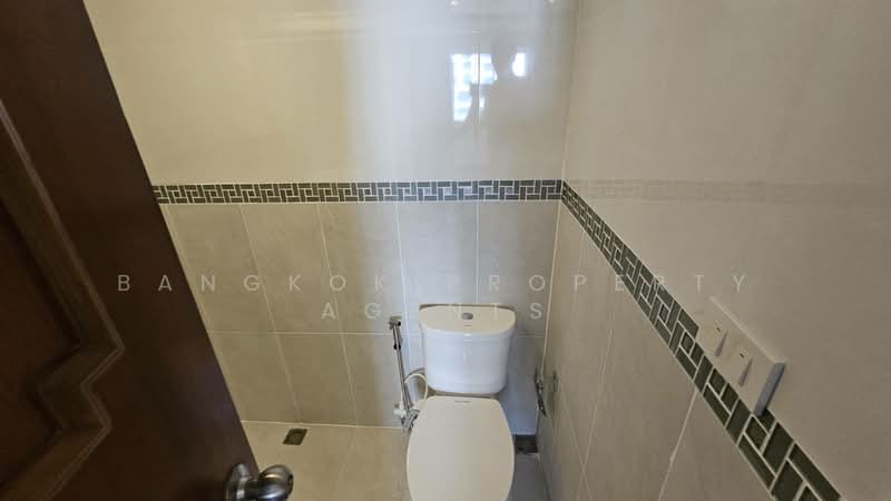 Baan Suanpetch, Bangkok, 18 Soi Sukhumvit 39, Khlong Tan Nua, Watthana, Bangkok, 2 Bedrooms, 65 sqm, Condo For Rent, by BANGKOK PROPERTY AGENTS, 500212899 - DDproperty.com