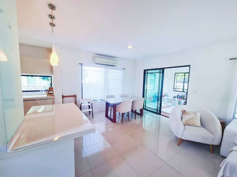 For Rent - Mantana Lake Watcharapol, Bangkok