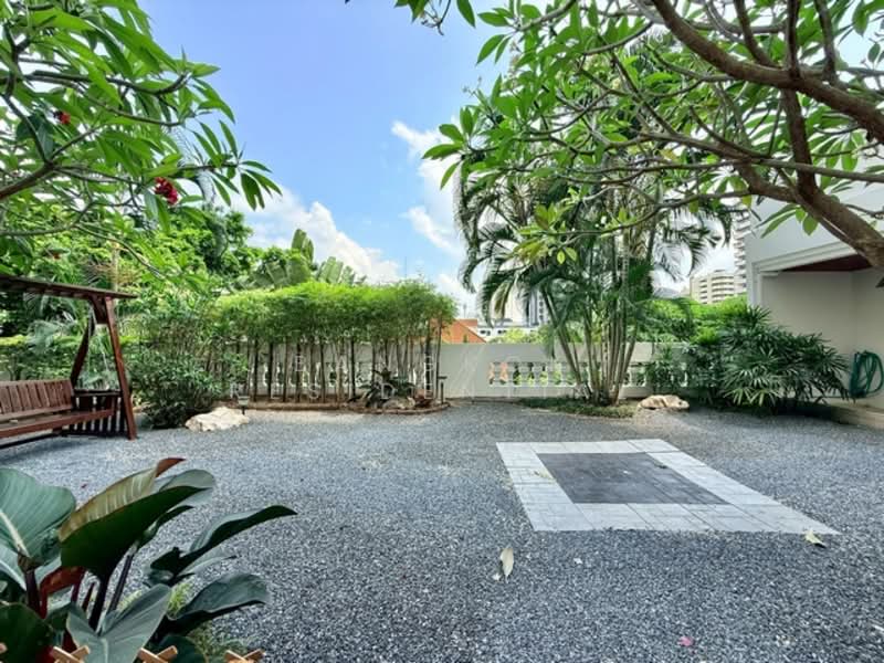 Charan Tower Residences by Aspira, Bangkok, 19 Soi Sukhumvit 43, Khlong Tan Nua, Watthana, Bangkok, 4 Bedrooms, 385 sqm, Apartment For Rent, by Bangkok Residential, 500212913 - DDproperty.com