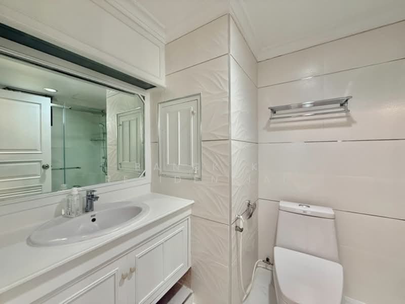 Charan Tower Residences by Aspira, Bangkok, 19 Soi Sukhumvit 43, Khlong Tan Nua, Watthana, Bangkok, 4 Bedrooms, 385 sqm, Apartment For Rent, by Bangkok Residential, 500212913 - DDproperty.com