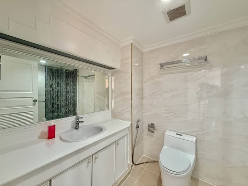 Charan Tower Residences by Aspira, Bangkok, 19 Soi Sukhumvit 43, Khlong Tan Nua, Watthana, Bangkok, 4 Bedrooms, 385 sqm, Apartment For Rent, by Bangkok Residential, 500212913 - DDproperty.com