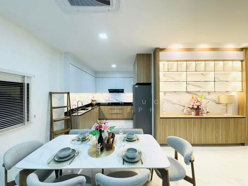 Luxury Modern Pool Villa, Chon Buri (Pattaya), Nong Pru, Bang Lamung (Pattaya), Chon Buri (Pattaya), 3 Bedrooms, 500 sqm, Villa For Sale, by Yaowaluck Sirinapho, 500212916 - DDproperty.com