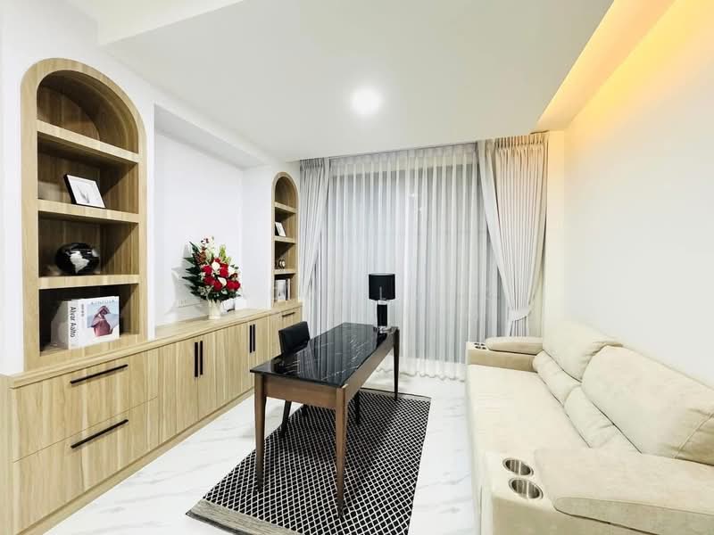 Luxury Modern Pool Villa, Chon Buri (Pattaya), Nong Pru, Bang Lamung (Pattaya), Chon Buri (Pattaya), 3 Bedrooms, 500 sqm, Villa For Sale, by Yaowaluck Sirinapho, 500212916 - DDproperty.com