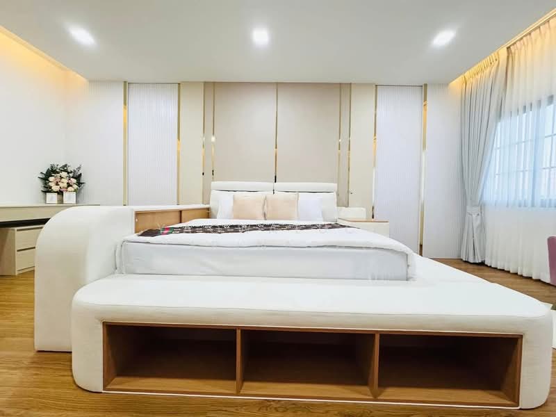 Luxury Modern Pool Villa, Chon Buri (Pattaya), Nong Pru, Bang Lamung (Pattaya), Chon Buri (Pattaya), 3 Bedrooms, 500 sqm, Villa For Sale, by Yaowaluck Sirinapho, 500212916 - DDproperty.com