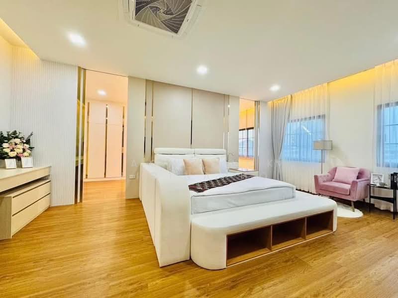 Luxury Modern Pool Villa, Chon Buri (Pattaya), Nong Pru, Bang Lamung (Pattaya), Chon Buri (Pattaya), 3 Bedrooms, 500 sqm, Villa For Sale, by Yaowaluck Sirinapho, 500212916 - DDproperty.com