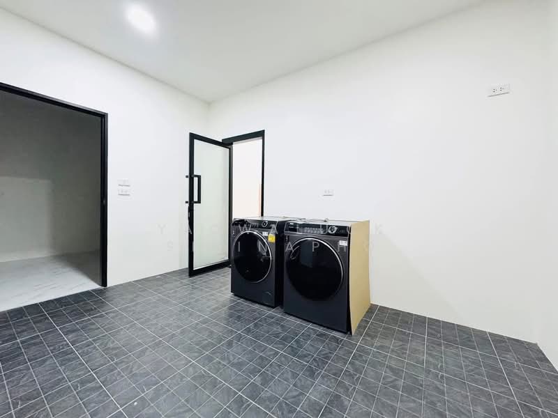 //maps.app.goo.gl/7FUZc533qEriW6vx8?g_st=com.google.maps.preview.copy, ชลบุรี, หนองปรือ, บางละมุง, ชลบุรี, 500 ตร.ม., วิลล่า ขาย, โดย Yaowaluck Sirinapho, 500212916 - DDproperty.com