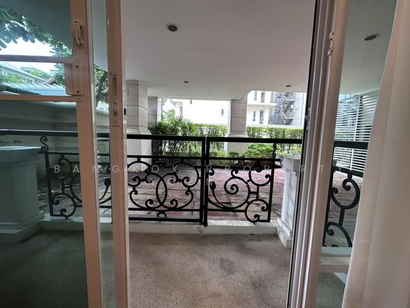 La Vie En Rose Place : ลา วี ออง โรส เพลส, กรุงเทพ, ซอยสุขุมวิท 36, คลองตัน, คลองเตย, กรุงเทพ, 170 ตร.ม., คอนโด ให้เช่า, โดย BANGKOK PROPERTY AGENTS, 500212928 - DDproperty.com