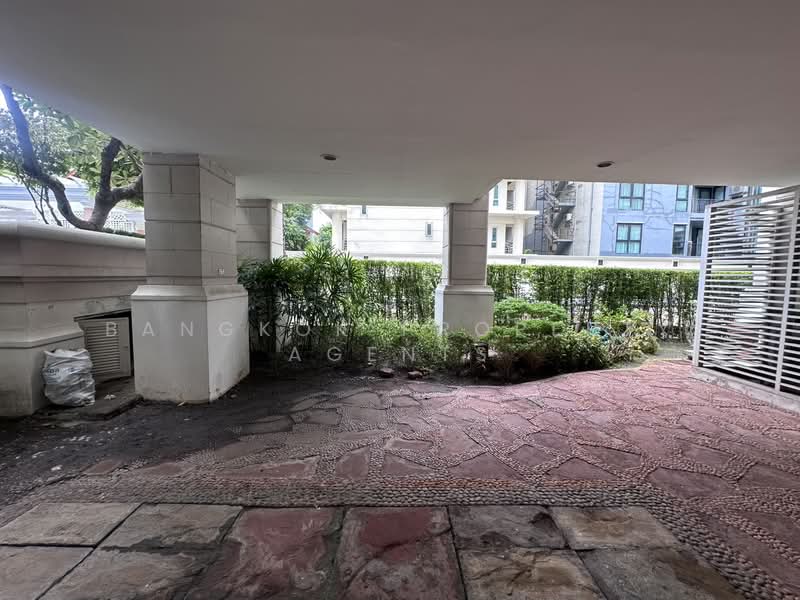 La Vie En Rose Place : ลา วี ออง โรส เพลส, กรุงเทพ, ซอยสุขุมวิท 36, คลองตัน, คลองเตย, กรุงเทพ, 170 ตร.ม., คอนโด ให้เช่า, โดย BANGKOK PROPERTY AGENTS, 500212928 - DDproperty.com