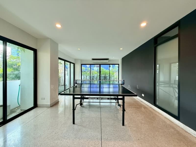 Ruamjai Heights : ร่วมใจไฮท์, กรุงเทพ, สุขุมวิท, คลองเตยเหนือ, วัฒนา, กรุงเทพ, 150 ตร.ม., คอนโด ให้เช่า, โดย Bangkok Residential, 500212933 - DDproperty.com