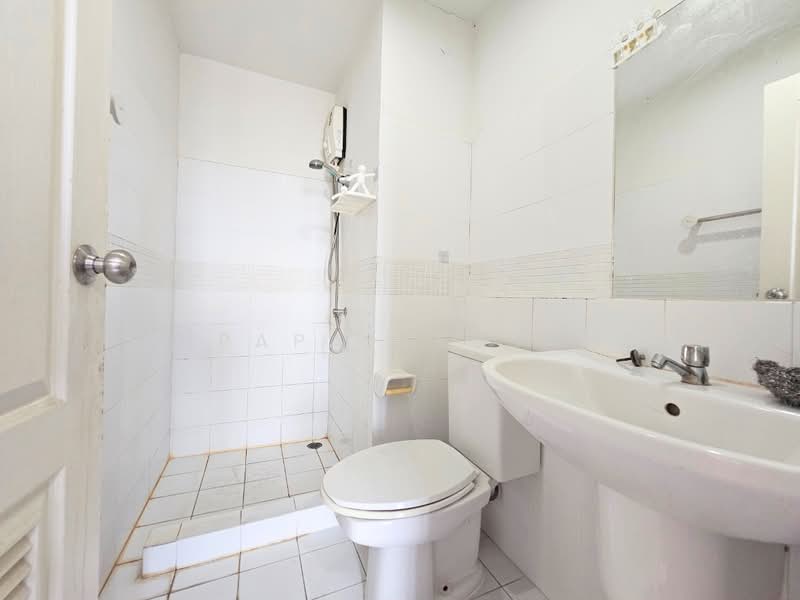 The Seed Sathorn-Taksin, Bangkok, 88 Soi Saraphi 3, Krungthonburi Road, Khlong Ton Sai, Khlong San, Bangkok, 1 Bedroom, 33 sqm, Condo For Sale, by Punpapa Rassamee, 500212935 - DDproperty.com