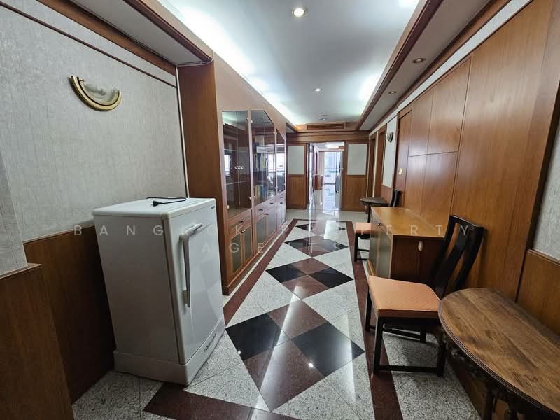 Las Colinas, Bangkok, Sukhumvit 21 Road, Khlongtoei Nua, Watthana, Bangkok, 2 Bedrooms, 142 sqm, Condo For Rent, by BANGKOK PROPERTY AGENTS, 500212937 - DDproperty.com