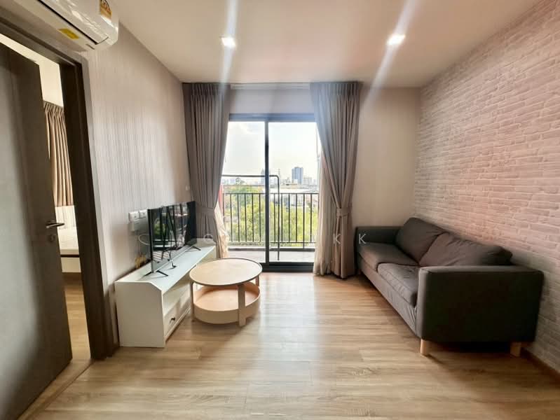 The Base Garden Rama 9, Bangkok, 18 Rama 9 Road, Hua Mak, Bang Kapi, Bangkok, 1 Bedroom, 32 sqm, Condo For Sale, by Agentbkk, 500212939 - DDproperty.com