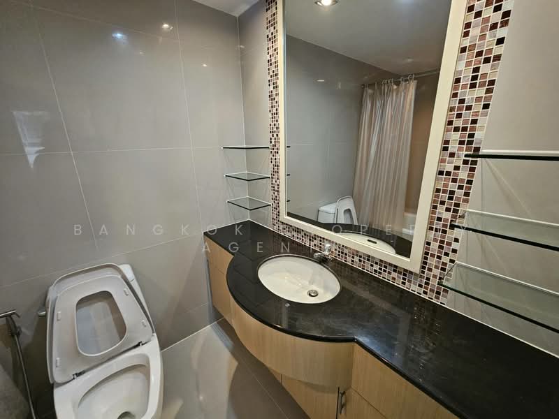 Las Colinas, Bangkok, Sukhumvit 21 Road, Khlongtoei Nua, Watthana, Bangkok, 2 Bedrooms, 100 sqm, Condo For Rent, by BANGKOK PROPERTY AGENTS, 500212957 - DDproperty.com